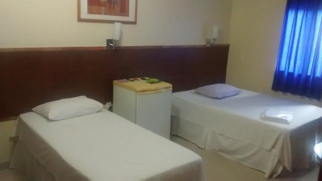 Hotel Dois Candangos Núcleo Bandeirante 客房 照片